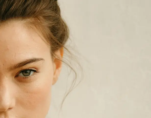 Upper facelift (forehead, eyebrows)